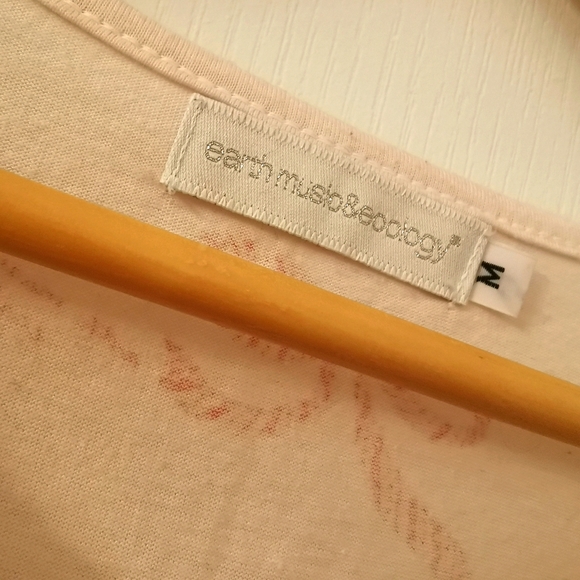 JAPAN Earth Music & Ecology Long Sleeve Shirt - Picture 2 of 2